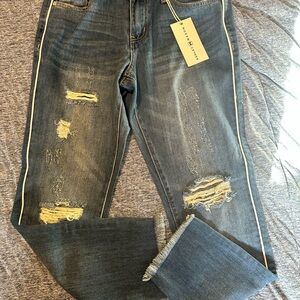 Ashley Mason Ripped Ankle Jeans in Blue